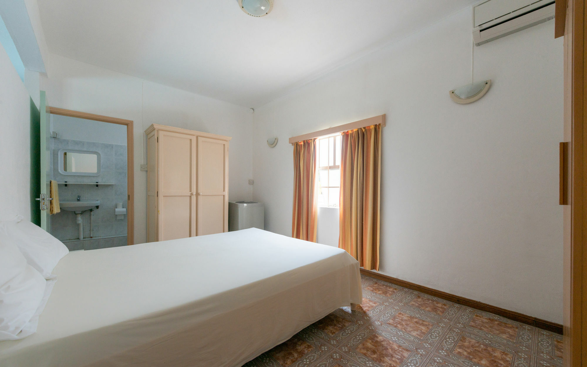 Wanna Studio Apartments Пуант-о-Канноньер Экстерьер фото